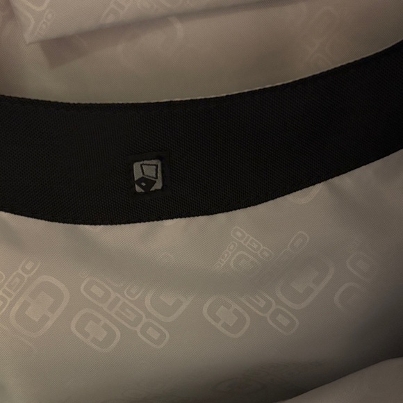 OGIO Charcoal Striped Men's Backpack - Picture 11 of 12